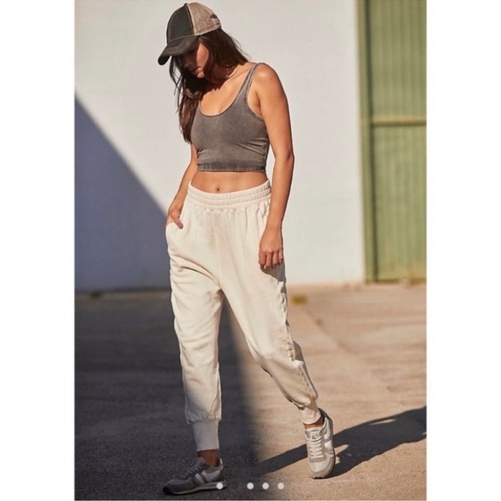 New Free People June Bug Sweatpants Joggers FP Movement Cream Small - Picture 10 of 12